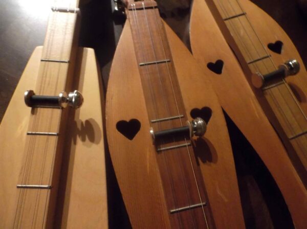 Capo for Mountain Dulcimer Fits up to 1 & 7/16" Fret Boards Shiny Silver Plate Soft Silicone Padded shaft and Cork Grips for snug safe Fit